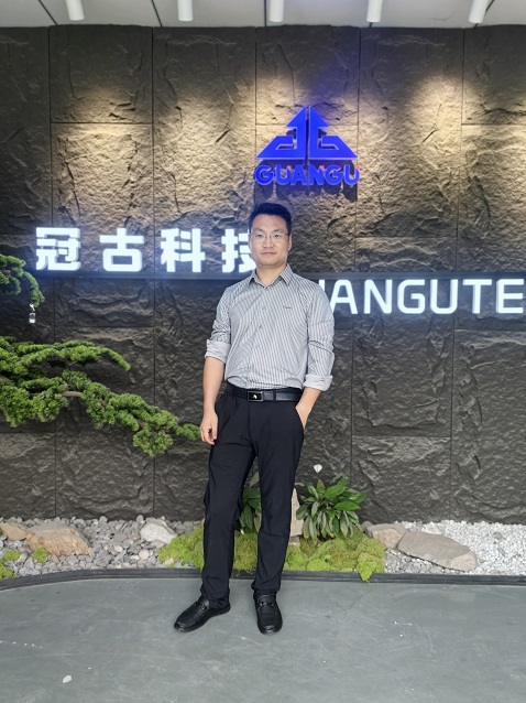 张志宏.jpg
