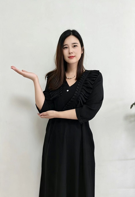 王兰.jpg 王兰.jpg